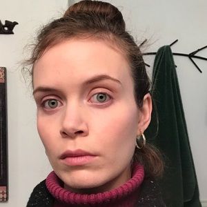 Meet your Posher, Rebecca